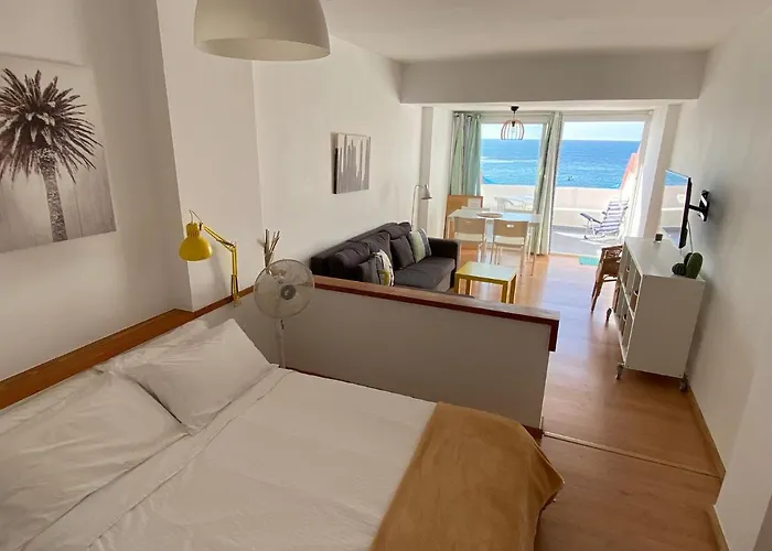 Yellow Sunmarine Ii * Лас-Пальмас-де-Гран-Канария