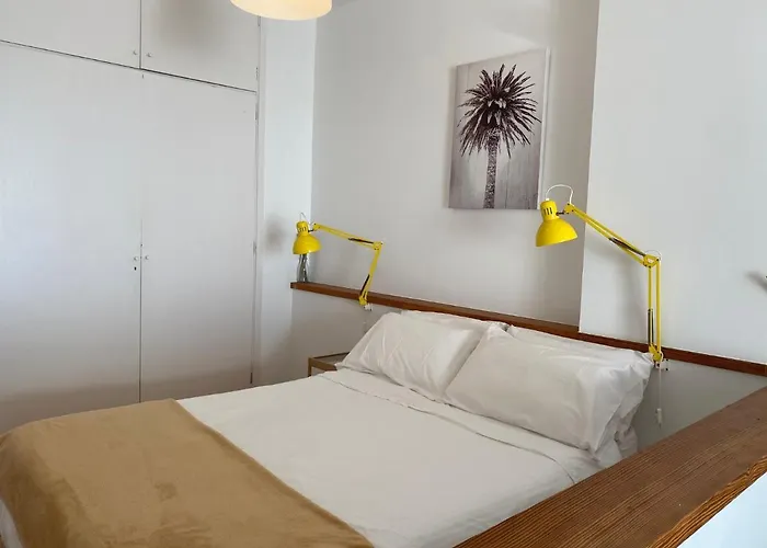 Yellow Sunmarine Ii * Las Palmas de Gran Canaria