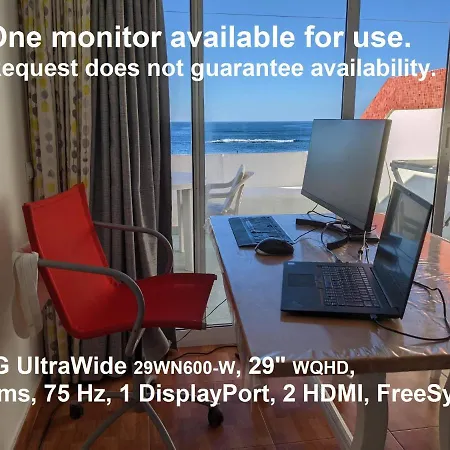 Yellow Sunmarine Ii Apartment *