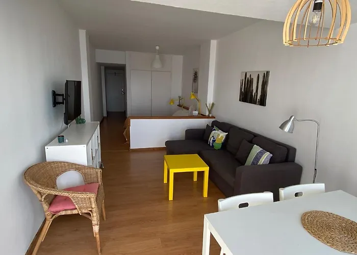 Yellow Sunmarine Ii Apartment